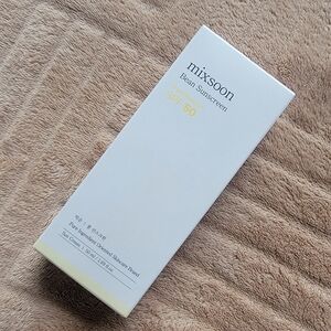 Mixsoon Bean Sunscreen SPF 50 Full Size